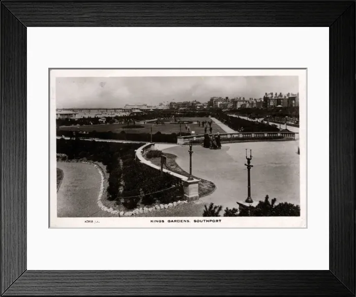 Framed Print : Kings Gardens, Southport, Lancashire Framed Print : Kings Gardens, Southport, Lancashire