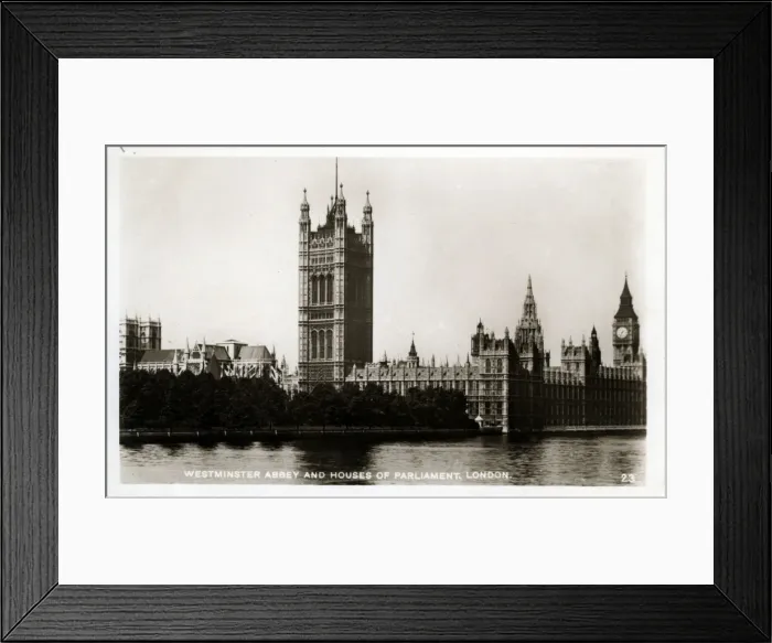Framed Print : Westminster Abbey & Houses of Parliament, Westminster Framed Print : Westminster Abbey & Houses of Parliament, Westminster