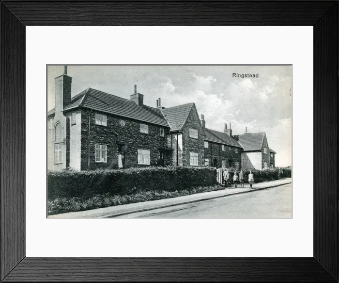 Framed Print : Street Scene, Ringstead, Northamptonshire Framed Print : Street Scene, Ringstead, Northamptonshire