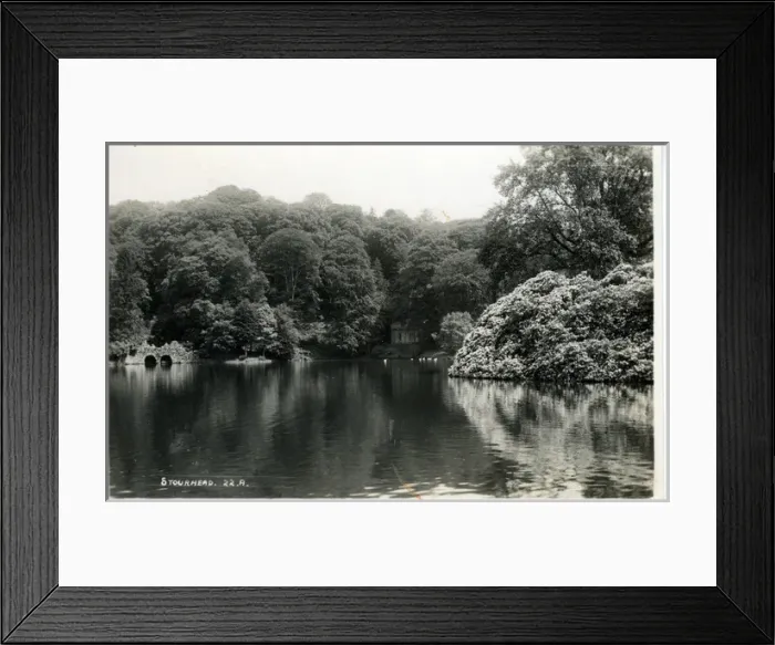 Framed Print : The River, Stourhead, Wiltshire Framed Print : The River, Stourhead, Wiltshire