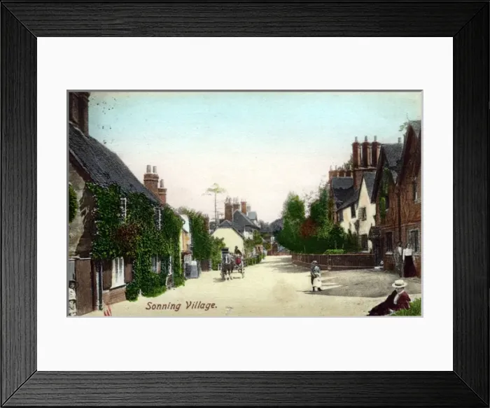 Framed Print : The Village, Sonning, Berkshire Framed Print : The Village, Sonning, Berkshire