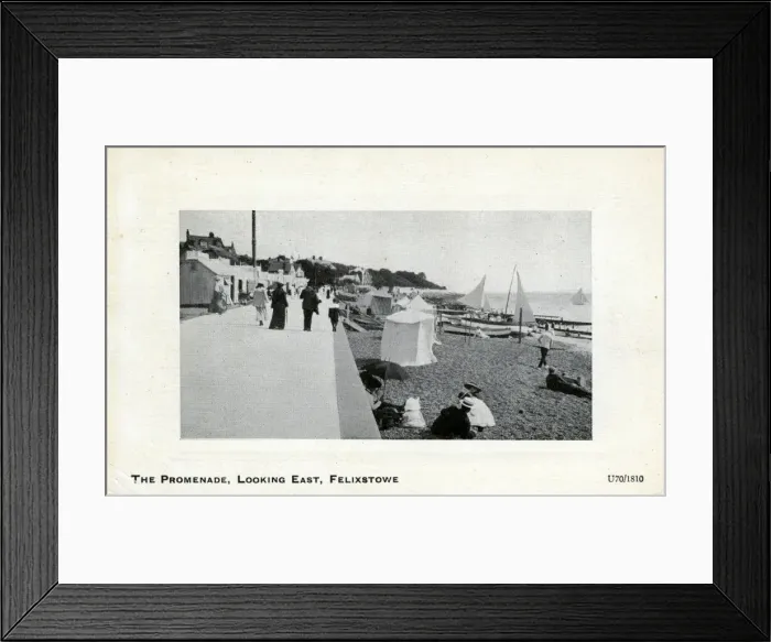 Framed Print : The Promenade, Felixstowe, Suffolk Framed Print : The Promenade, Felixstowe, Suffolk
