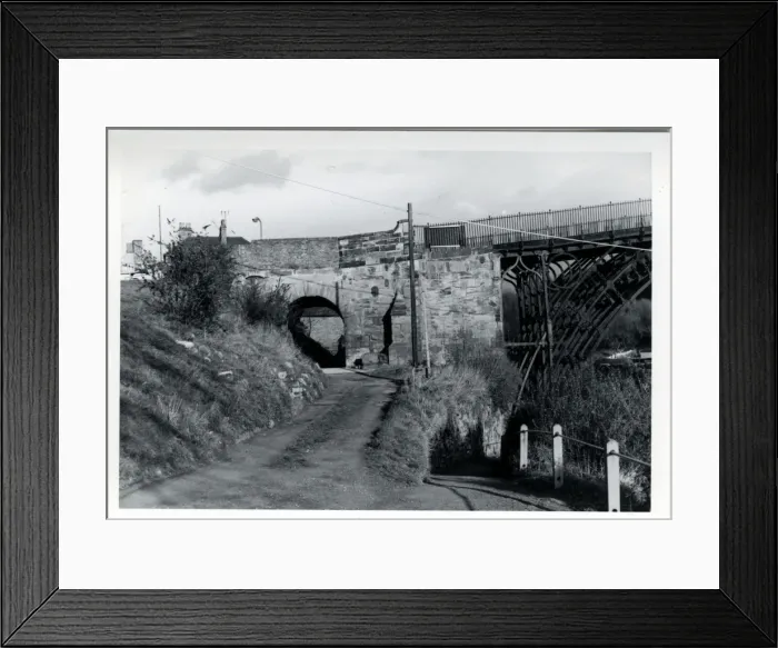 Framed Print : The Bridge, Ironbridge, Shropshire Framed Print : The Bridge, Ironbridge, Shropshire