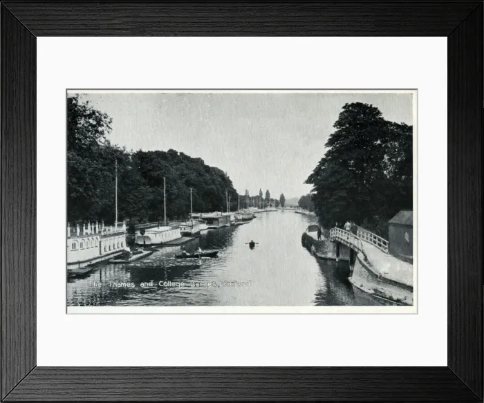 Framed Print : The Thames & College Barges, Oxford, Oxfordshire Framed Print : The Thames & College Barges, Oxford, Oxfordshire