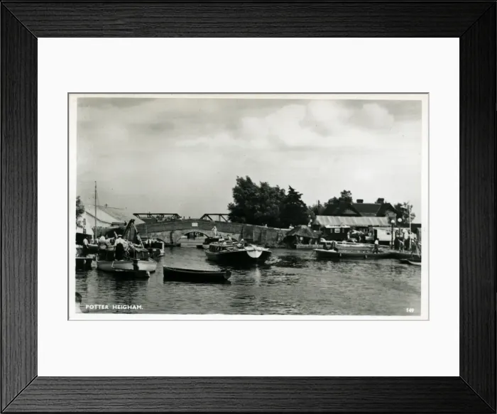 Framed Print : The Marina, Potter Heigham, Great Yarmouth, England