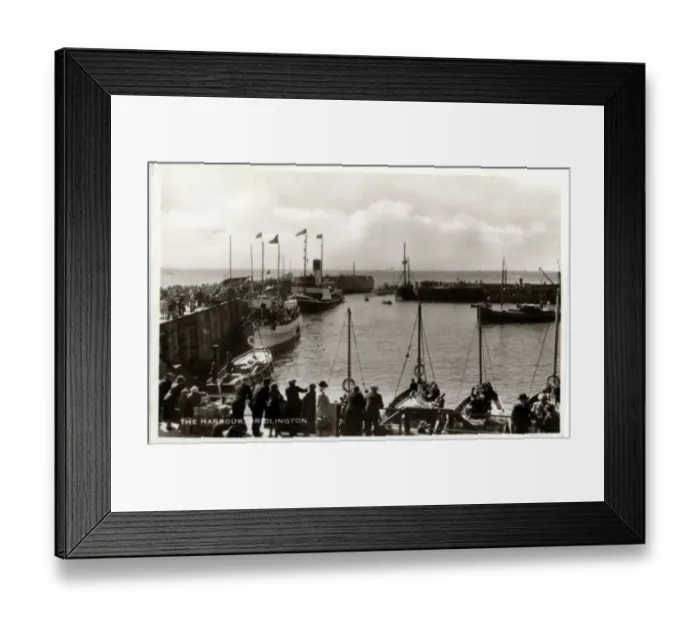Framed Print : The Harbour, Bridlington, Yorkshire Framed Print : The Harbour, Bridlington, Yorkshire