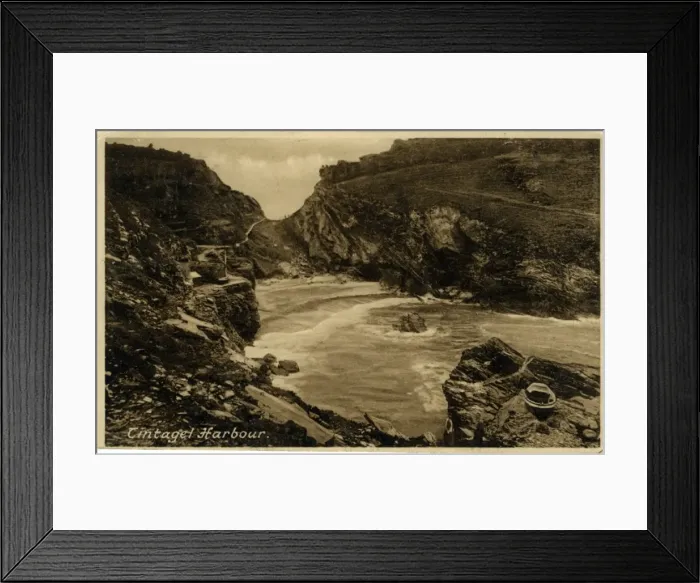 Framed Print : The Harbour, Tintagel, Cornwall Framed Print : The Harbour, Tintagel, Cornwall