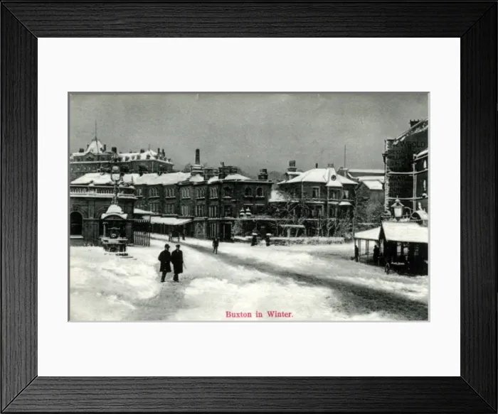 Framed Print : Street Scene, Buxton, Derbyshire Framed Print : Street Scene, Buxton, Derbyshire