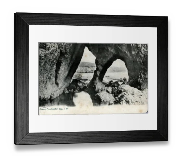 Framed Print : Freshwater Bay, Freshwater, Isle of Wight Framed Print : Freshwater Bay, Freshwater, Isle of Wight