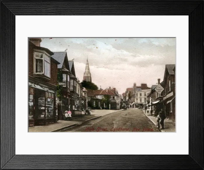 Framed Print : High Street, Lyndhurst, Hampshire Framed Print : High Street, Lyndhurst, Hampshire