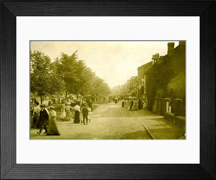 Framed Print : Street Festivities, Moreton in Marsh, Gloucestershire Framed Print : Street Festivities, Moreton in Marsh, Gloucestershire