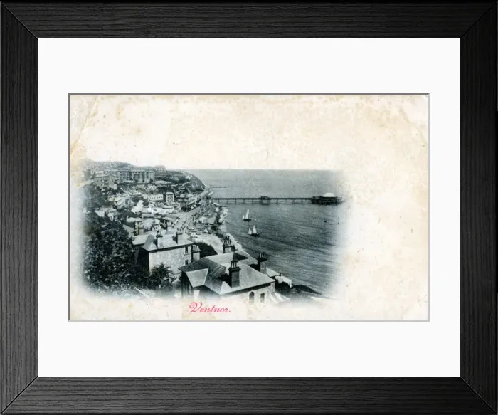 Framed Print : The Town & Pier, Ventnor, Isle of Wight Framed Print : The Town & Pier, Ventnor, Isle of Wight