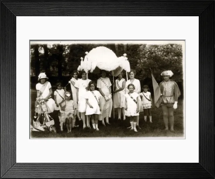 Framed Print : Temperance Pageant, Woolwich, London Framed Print : Temperance Pageant, Woolwich, London