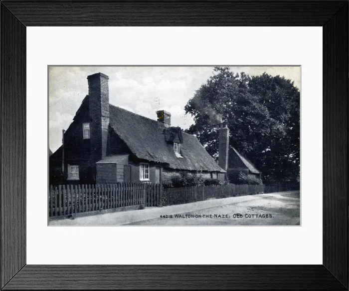 Framed Print : Old Cottages, Walton on the Naze, Essex Framed Print : Old Cottages, Walton on the Naze, Essex