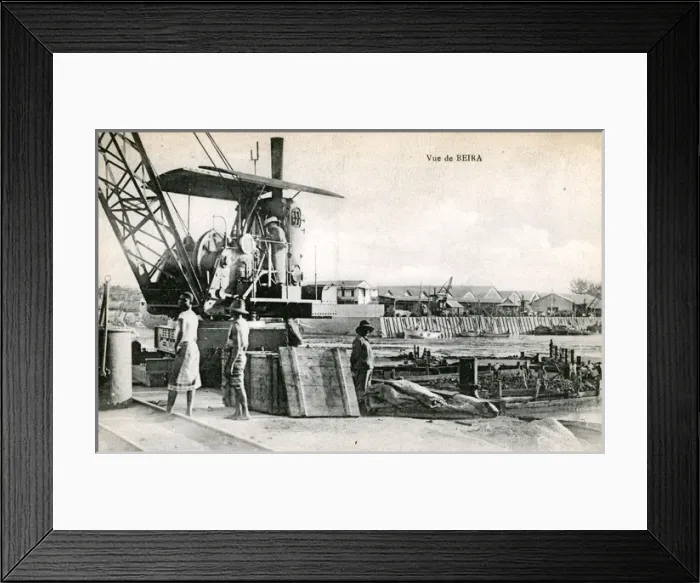 Framed Print : Steam Crane, Biera Framed Print : Steam Crane, Biera