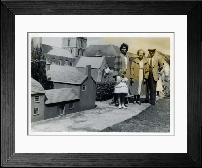 Framed Print : Model Village, Wimbourne, Dorset Framed Print : Model Village, Wimbourne, Dorset