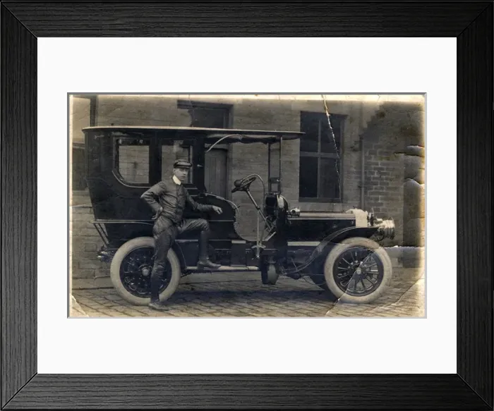 Framed Print : Daimler Vintage Car, Thought to be at Heaton, Yorkshire Framed Print : Daimler Vintage Car, Thought to be at Heaton, Yorkshire