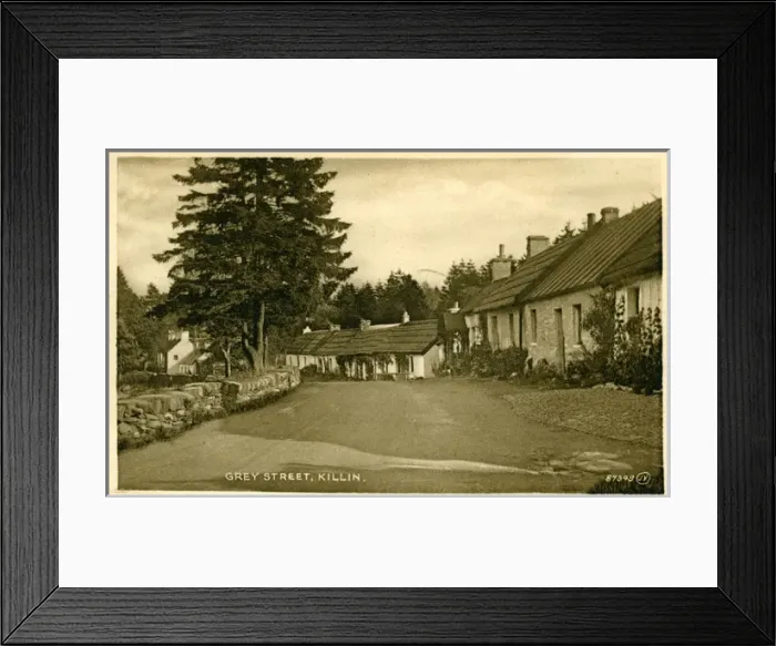 Framed Print : Grey Street, Killin, Perthshire Framed Print : Grey Street, Killin, Perthshire