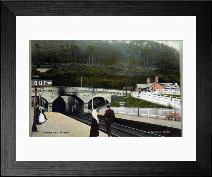 Framed Print : The Railway Station, Grindleford, Derbyshire Framed Print : The Railway Station, Grindleford, Derbyshire