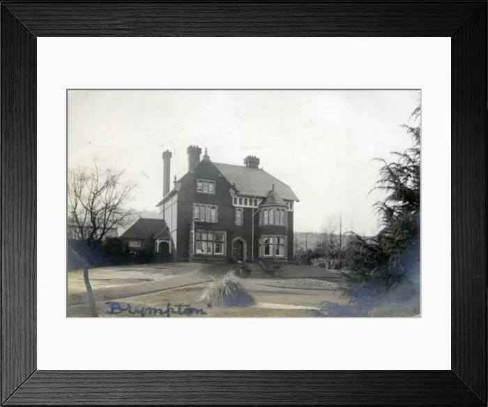 Framed Print : Brympton House, Whiteparish, Wiltshire Framed Print : Brympton House, Whiteparish, Wiltshire
