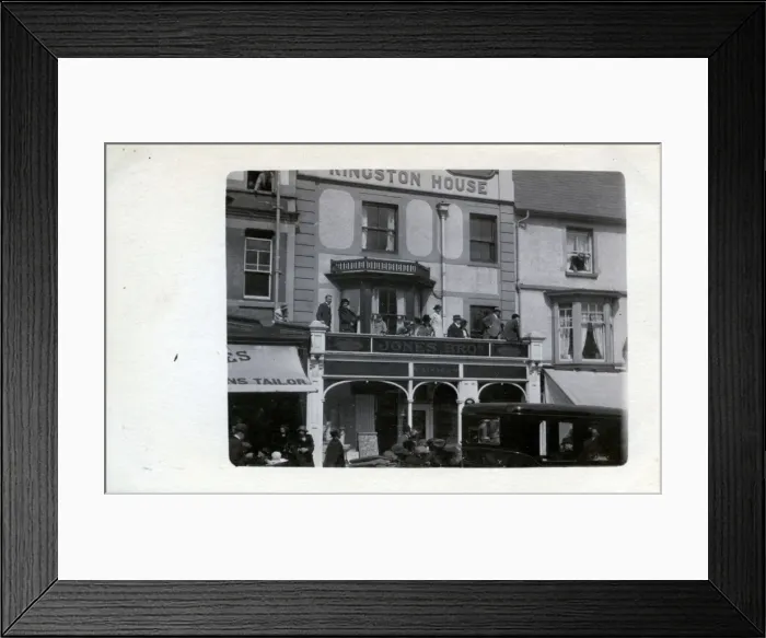Framed Print : Kingston House, Colwyn Bay, Conwy - Clwyd Framed Print : Kingston House, Colwyn Bay, Conwy - Clwyd