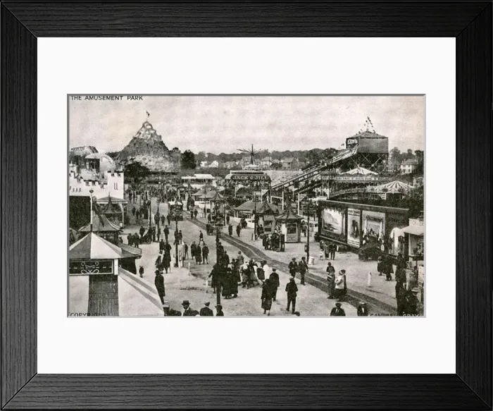 Framed Print : The Amusement Park, British Empire Exhibition, London Framed Print : The Amusement Park, British Empire Exhibition, London