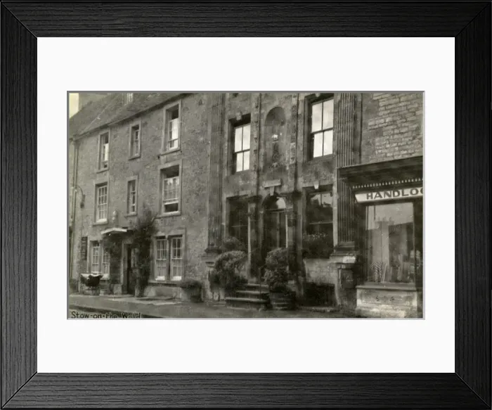 Framed Print : The Village, Stow-on-the-Wold, Gloucestershire Framed Print : The Village, Stow-on-the-Wold, Gloucestershire