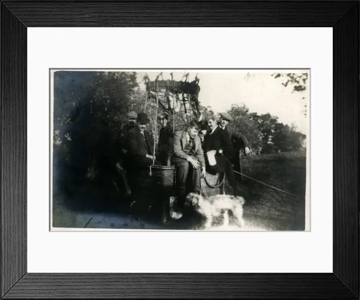 Framed Print : Hot Air Balloon Framed Print : Hot Air Balloon