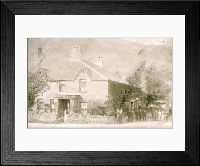 Framed Print : Pen-y-Gwryd Hotel, Nant Gwynant, Caernarvonshire Framed Print : Pen-y-Gwryd Hotel, Nant Gwynant, Caernarvonshire