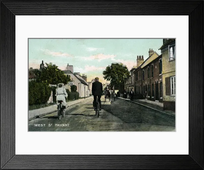 Framed Print : West Street, Havant, Hampshire Framed Print : West Street, Havant, Hampshire