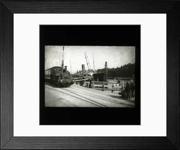 Framed Print : The Quay, Weymouth, Dorset Framed Print : The Quay, Weymouth, Dorset