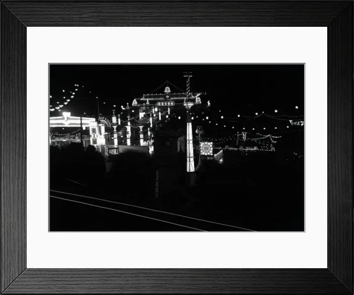 Framed Print : The Pier, Southend-on-Sea, Essex