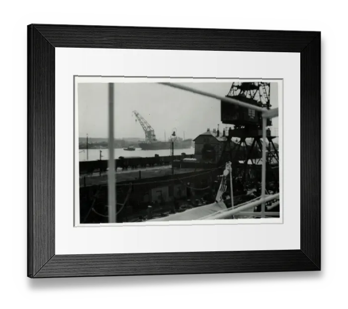 Framed Print : The Docks, Southampton, Hampshire Framed Print : The Docks, Southampton, Hampshire