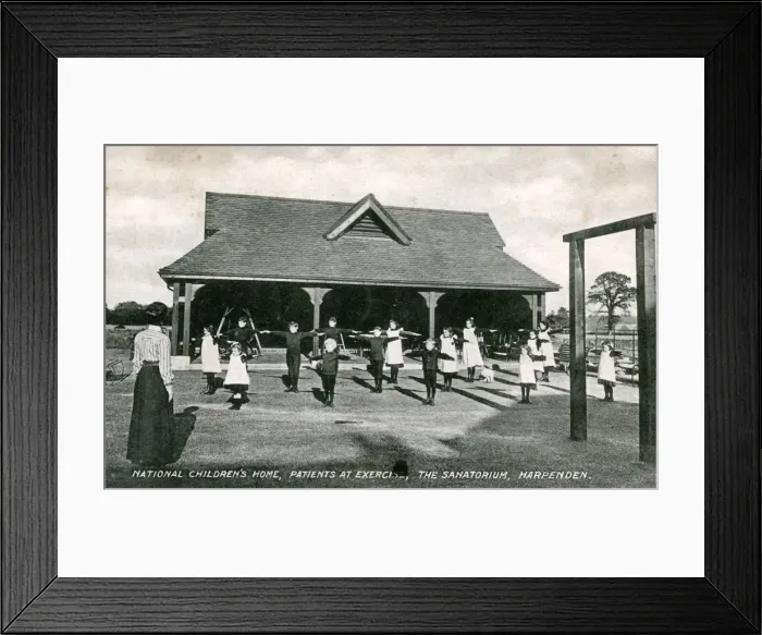 Framed Print : National Childrens Home, Harpenden, Hertfordshire Framed Print : National Childrens Home, Harpenden, Hertfordshire
