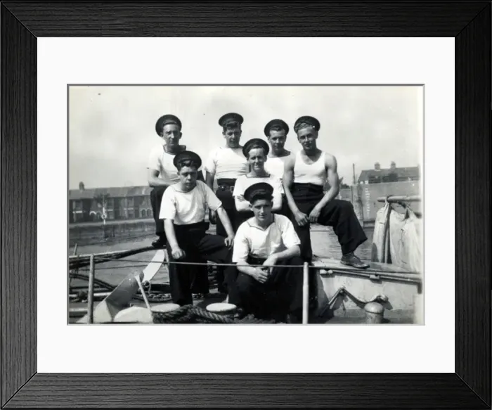 Framed Print : Navy Personnel, Southampton, Hampshire Framed Print : Navy Personnel, Southampton, Hampshire