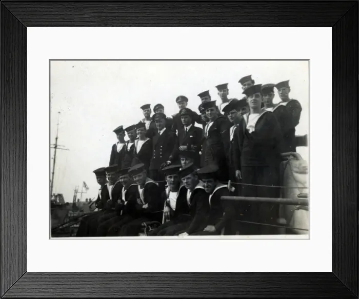 Framed Print : Naval Personnel, Southampton, Hampshire Framed Print : Naval Personnel, Southampton, Hampshire