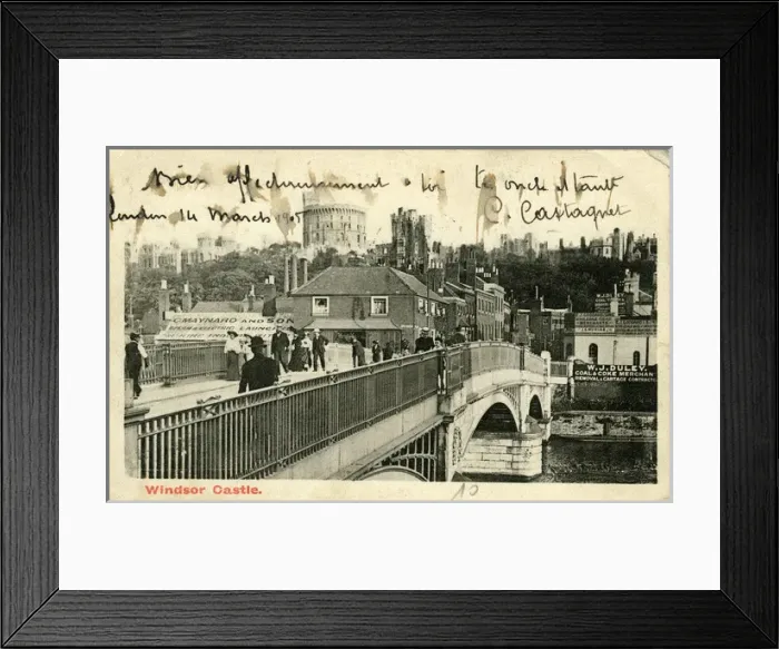 Framed Print : High Street, Windsor, Berkshire Framed Print : High Street, Windsor, Berkshire