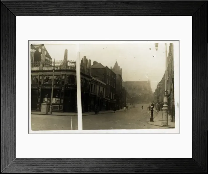 Framed Print : Winetavern Street, Dublin, County Dublin Framed Print : Winetavern Street, Dublin, County Dublin