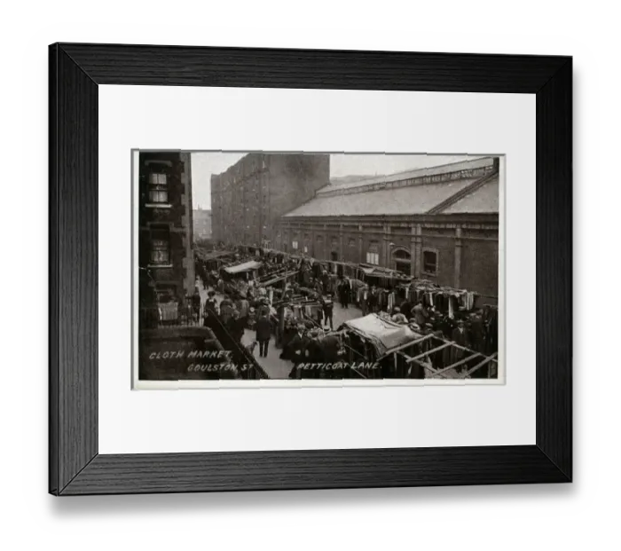 Framed Print : Cloth Market - Goulston Street, Petticoat Lane, London Framed Print : Cloth Market - Goulston Street, Petticoat Lane, London