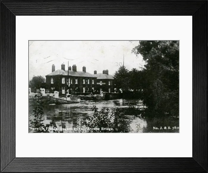 Framed Print : Trowse Bridge in Flood, Norwich, Norfolk Framed Print : Trowse Bridge in Flood, Norwich, Norfolk