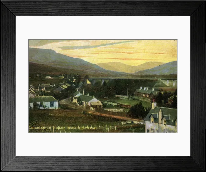 Framed Print : The Village, Crianlarich, Stirlingshire