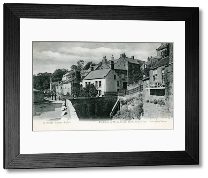 Framed Print : The Village, Robin Hoods Bay, Yorkshire Framed Print : The Village, Robin Hoods Bay, Yorkshire
