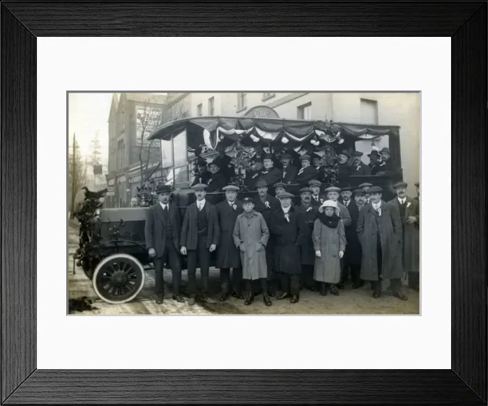 Framed Print : Charabanc Outing, Thornton Heath, Surrey Framed Print : Charabanc Outing, Thornton Heath, Surrey