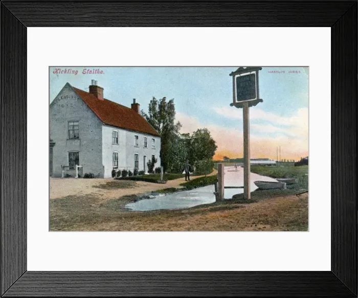 Framed Print : The Pleasure Boat Inn, Hickling Heath, Norfolk Framed Print : The Pleasure Boat Inn, Hickling Heath, Norfolk
