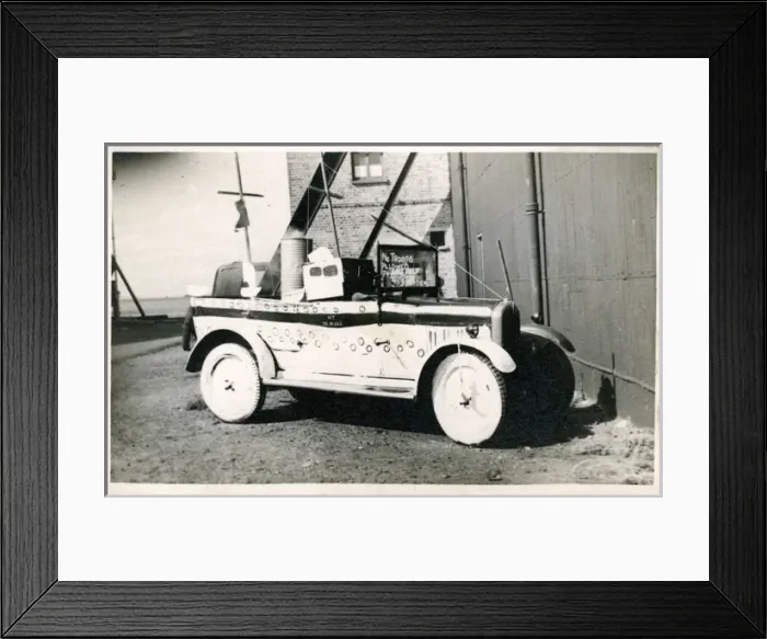 Framed Print : WW2 Trojan Vintage Staff Car from H. T. Dilwara Framed Print : WW2 Trojan Vintage Staff Car from H. T. Dilwara