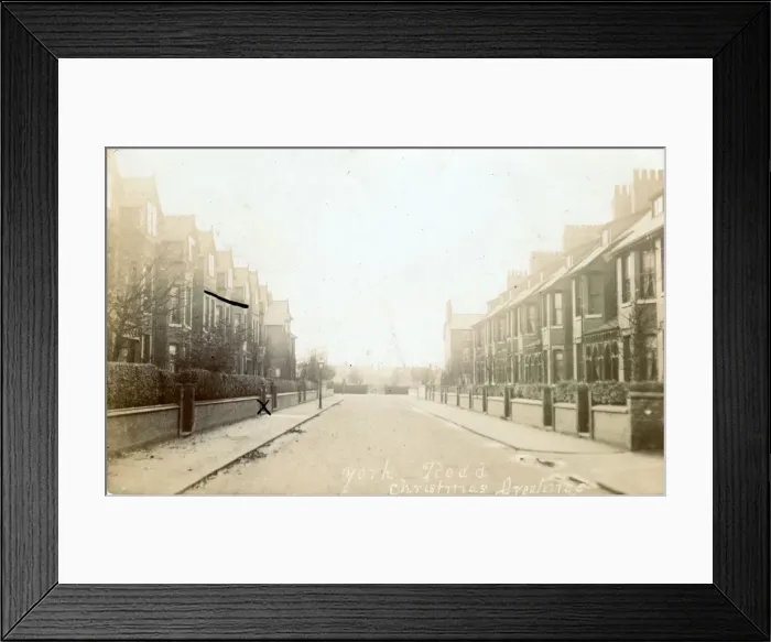 Framed Print : York Road, Stockport, Lancashire Framed Print : York Road, Stockport, Lancashire