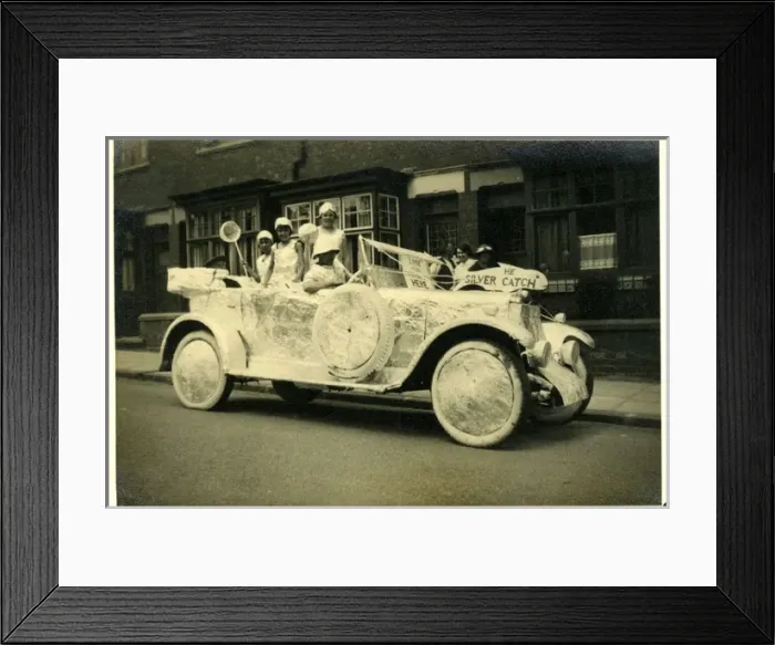 Framed Print : Standard Vintage Car Framed Print : Standard Vintage Car