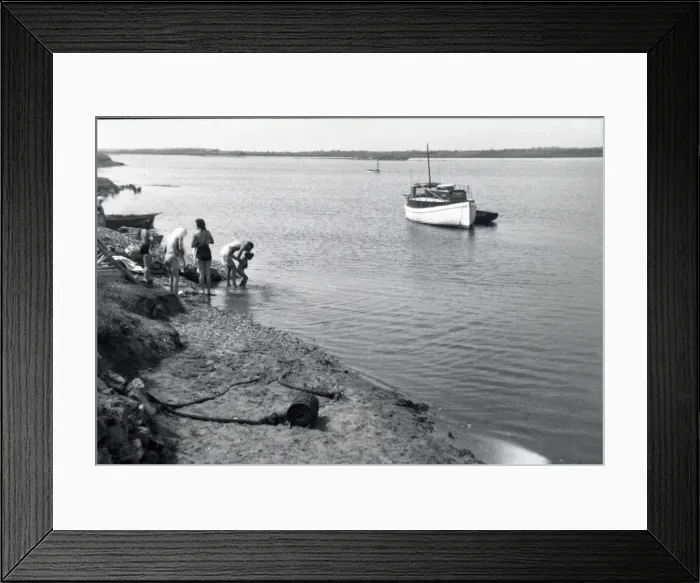 Framed Print : The River Crouch, Kent Framed Print : The River Crouch, Kent