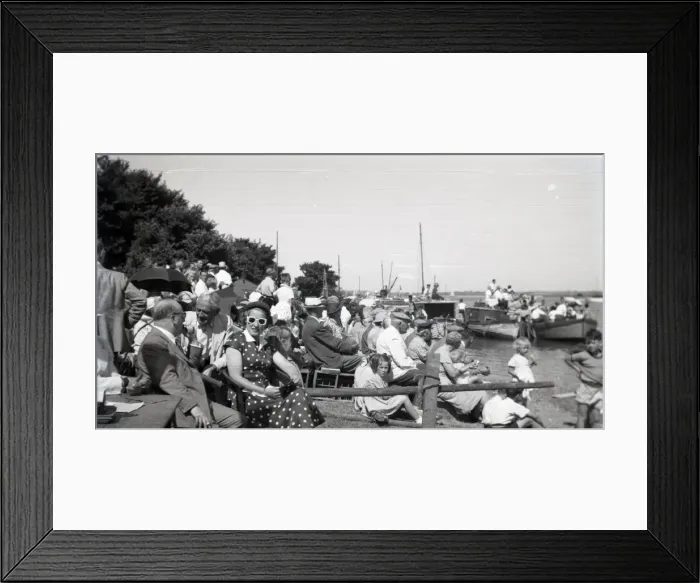Framed Print : The River Crouch, Hullbridge, Essex