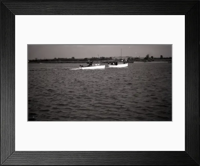 Framed Print : The River Crouch, Kent Framed Print : The River Crouch, Kent